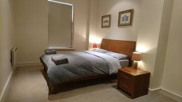 Фото Проживание в семье Spacious Luxury Room, Close to Everything. г. Килларни 2