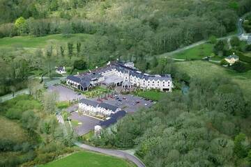 Фото номера Апартаменты с 2 спальнями Апарт-отели The Reserve at Muckross Park г. Килларни 72