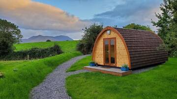 Фото Люкс-шатры Farmyard Lane Glamping г. Килларни 1