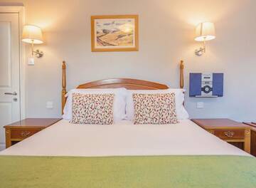 Фото номера Двухместный номер с 1 кроватью Гостевой дом Abbey Lodge г. Килларни 8