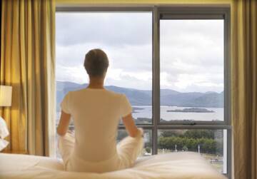 Фото номера Двухместный номер Делюкс с 1 кроватью и видом на озеро Отель Aghadoe Heights Hotel &amp; Spa г. Килларни 5