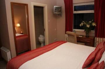 Фото номера Двухместный номер с 1 кроватью Гостевой дом Lake Lodge Guesthouse г. Килларни 11