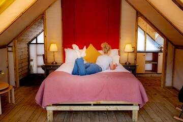 Фото номера Роскошный лодж Люкс-шатры Killarney Glamping at the Grove, Suites and Lodges г. Килларни 6