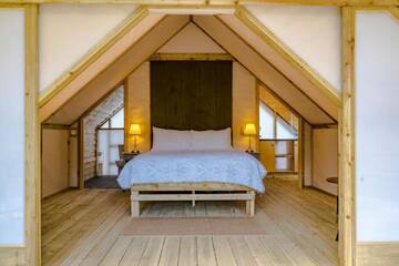 Фото номера Роскошный лодж Люкс-шатры Killarney Glamping at the Grove, Suites and Lodges г. Килларни 13