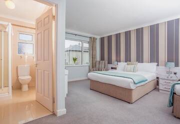 Фото номера Трехместный номер Отели типа «постель и завтрак» Ardree House B&amp;B г. Килларни 8