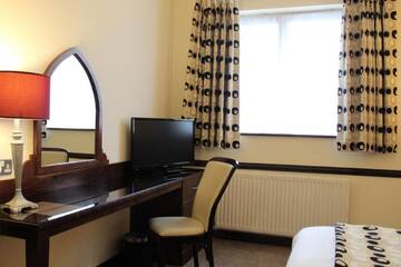 Фото номера Одноместный номер Отель Killarney Court Hotel г. Килларни 2