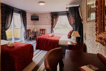 Фото Отели типа «постель и завтрак» Killarney Inn г. Килларни 2