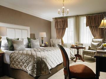 Фото номера Двухместный номер Делюкс с 1 кроватью Отель Muckross Park Hotel &amp; Spa г. Килларни 2