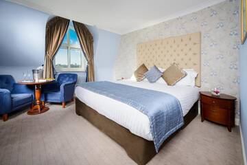 Фото номера Номер Делюкс с кроватью размера «king-size» Отель Killarney Dromhall Hotel г. Килларни 4