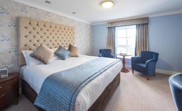 Фото номера Номер Делюкс с кроватью размера «king-size» Отель Killarney Dromhall Hotel г. Килларни 6