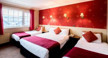 Фото номера Стандартный семейный номер Отель Failte Hotel г. Килларни 8