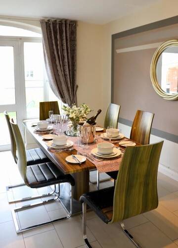 Фото номера Four-Bedroom House - Number 3 Дома для отпуска Killarney Holiday Village г. Килларни 32
