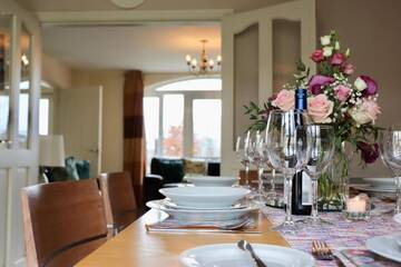 Фото номера Four-Bedroom House - Number 4 Дома для отпуска Killarney Holiday Village г. Килларни 17