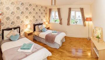 Фото номера Дом с 4 спальнями Дома для отпуска No 1 Killarney Holiday Village Vacation Home г. Килларни 79