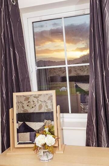 Фото номера Дом с 4 спальнями Дома для отпуска No 1 Killarney Holiday Village Vacation Home г. Килларни 16